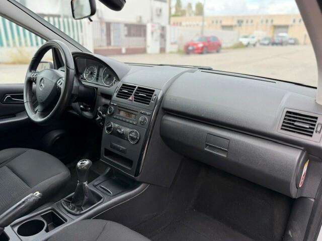 Mercedes-benz A 160