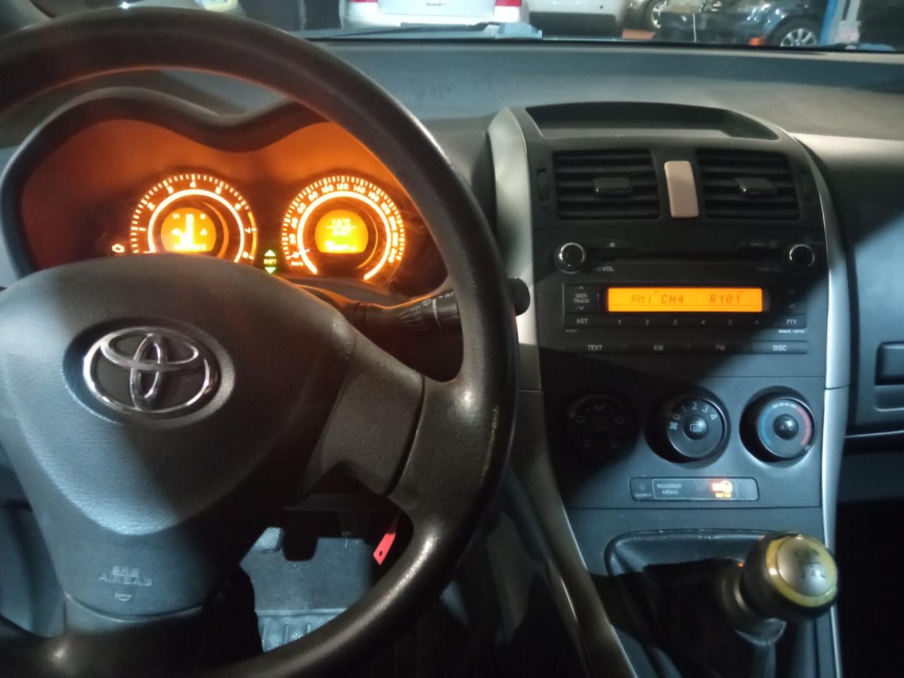 Toyota Auris 1.4 5 porte Sol