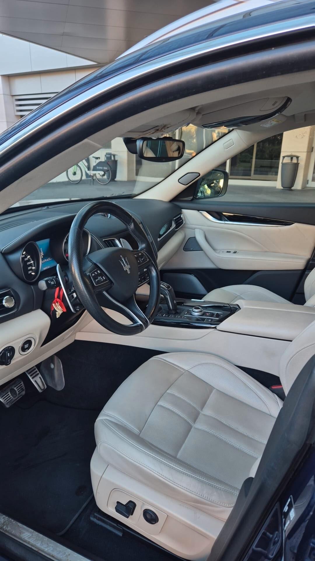 Maserati Levante V6 AWD Granlusso