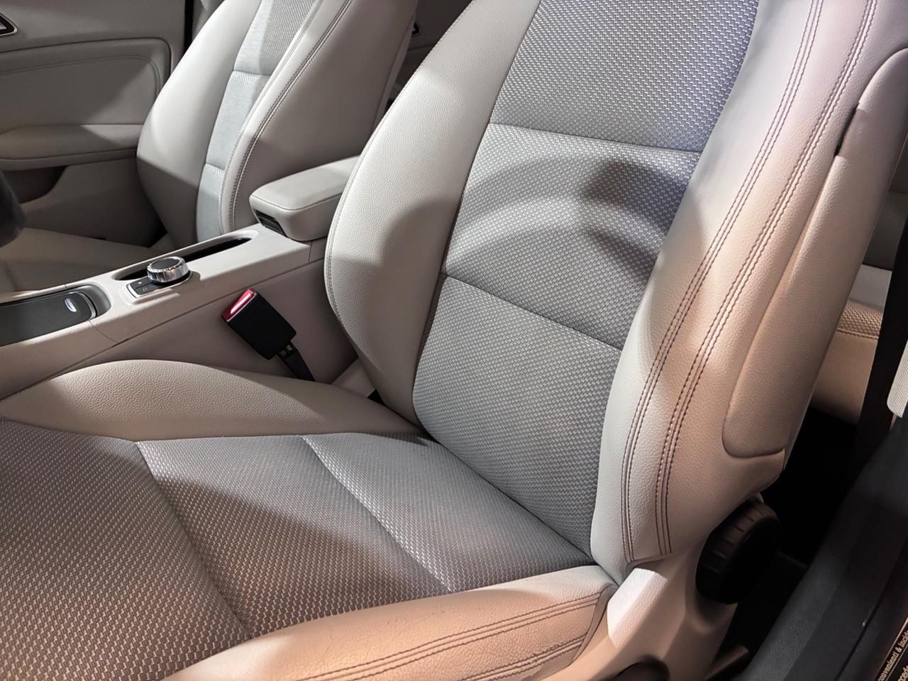 Mercedes-benz CLA 180 d Business