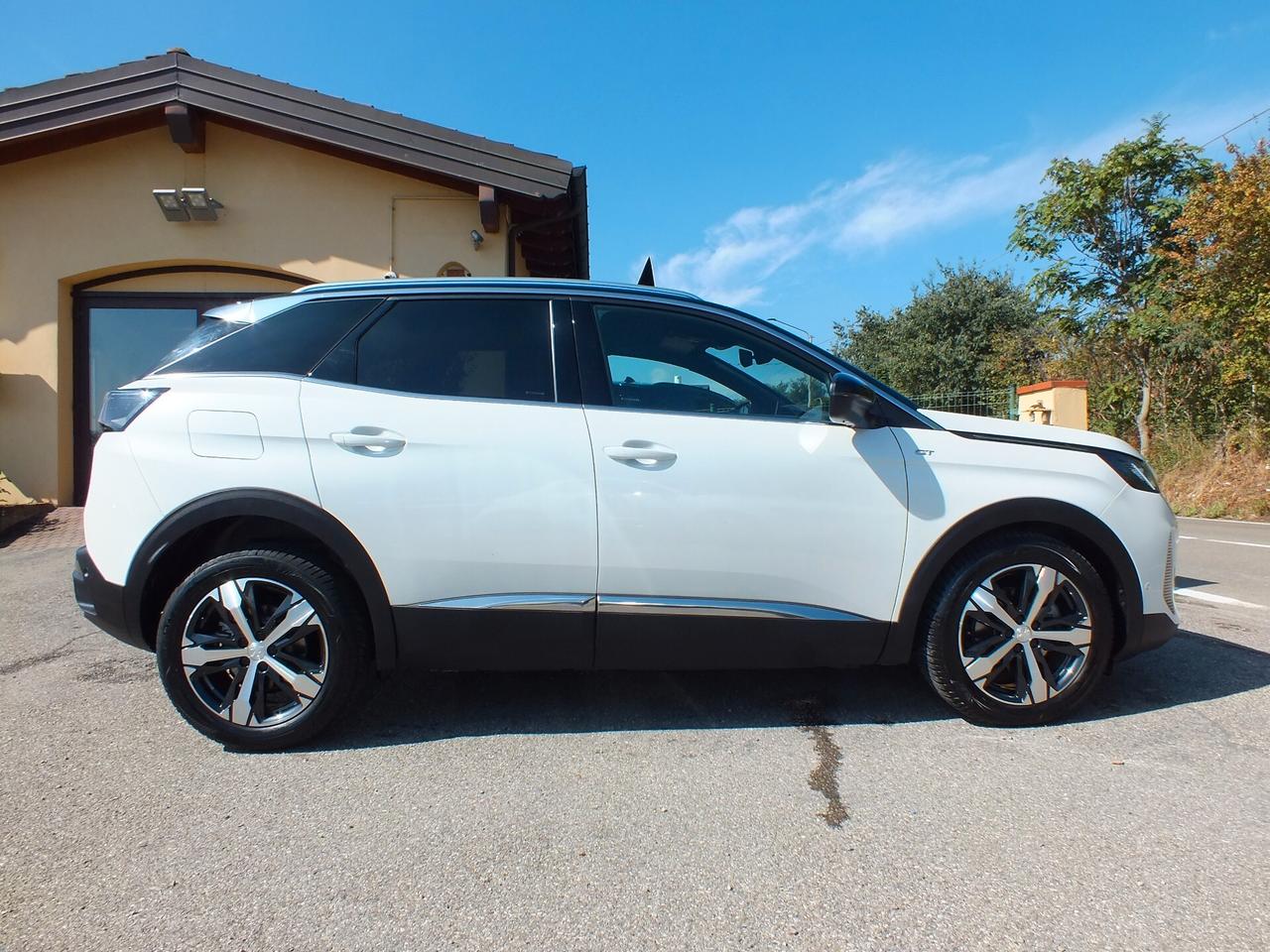 Peugeot 3008 BlueHDi 130 S&S EAT8 GT