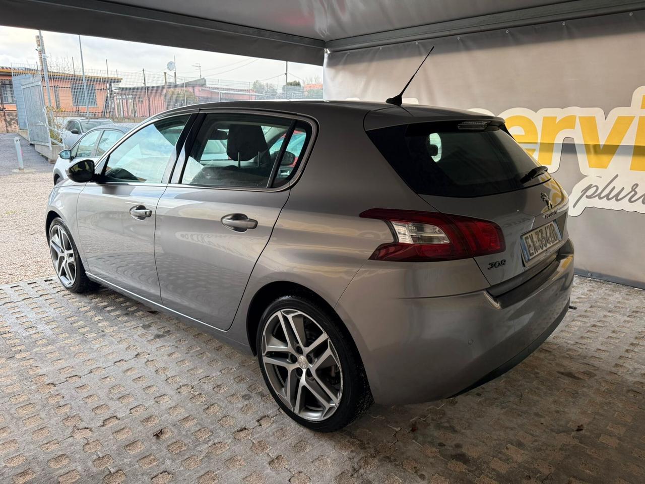 Peugeot 308 1.6 e-HDi 115 CV Stop&Start