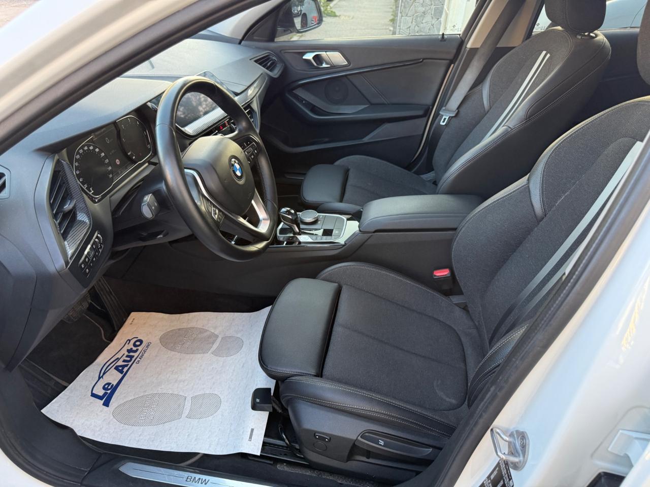 Bmw serie 1 cambio automatico 118d 5p. Msport