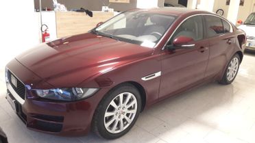 Jaguar XE 2.0 D Turbo aut. Pure Business Edition