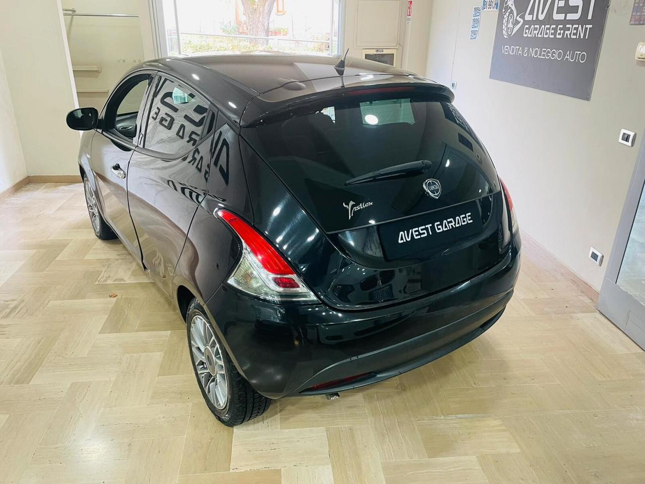 Lancia Ypsilon 1.3 MJT 16V 95 CV 5 porte S&S Gold