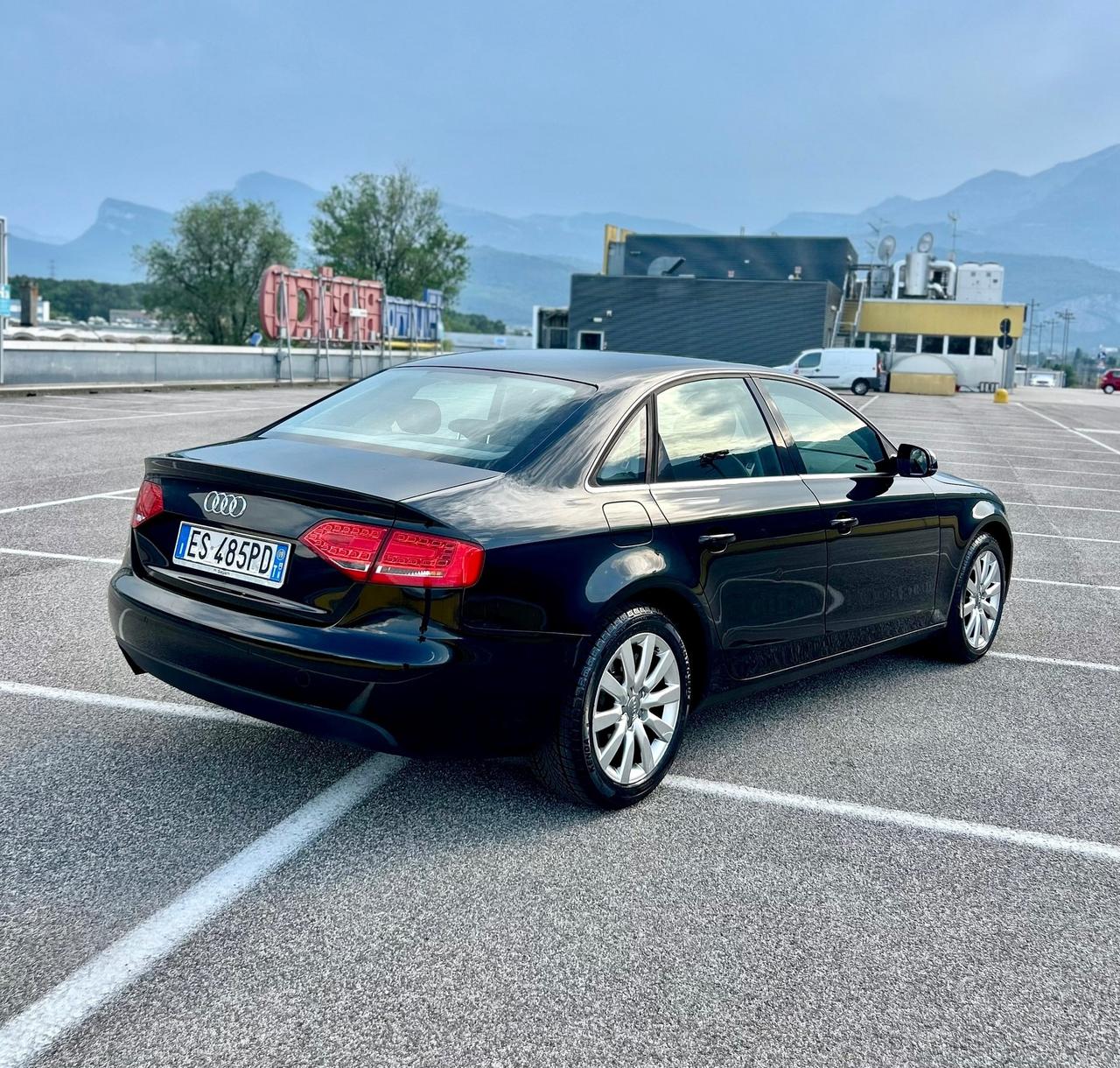 Audi A4 2.0 TFSI 180CV Advanced SOLO 105.000km