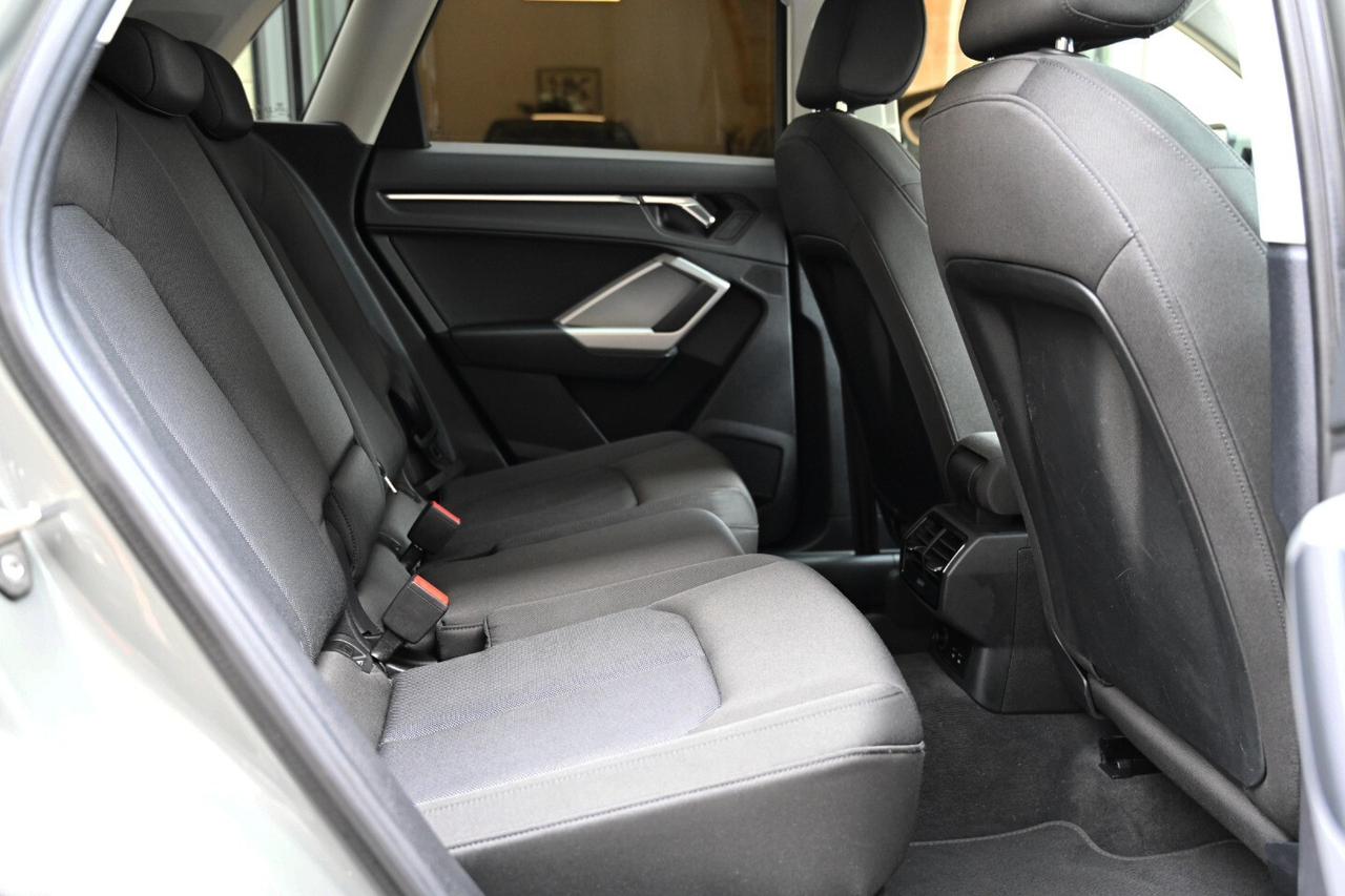 Audi Q3 35 TDI S tronic line edition