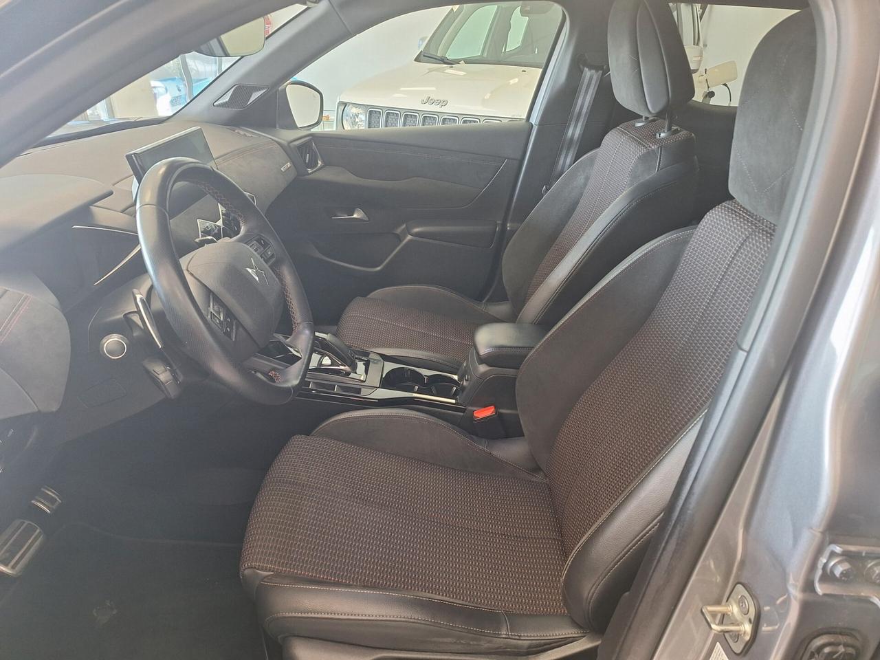 Ds DS3 3 Crossback BlueHDi 130 aut. Performance Line