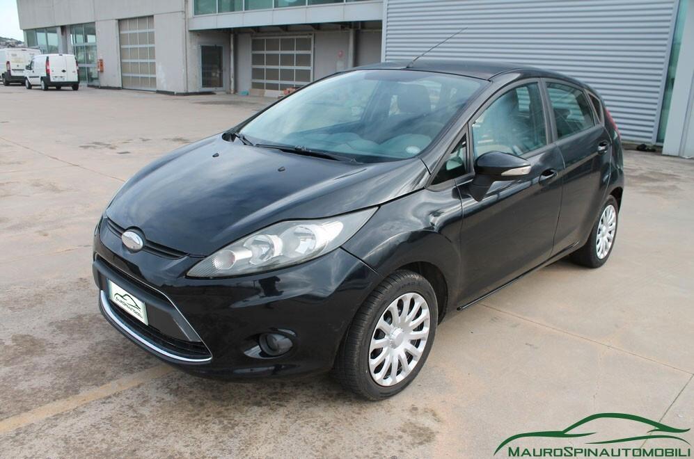 Ford Fiesta 1.4 TDCi 5p. Titanium ANCHE NEOPATENTATI