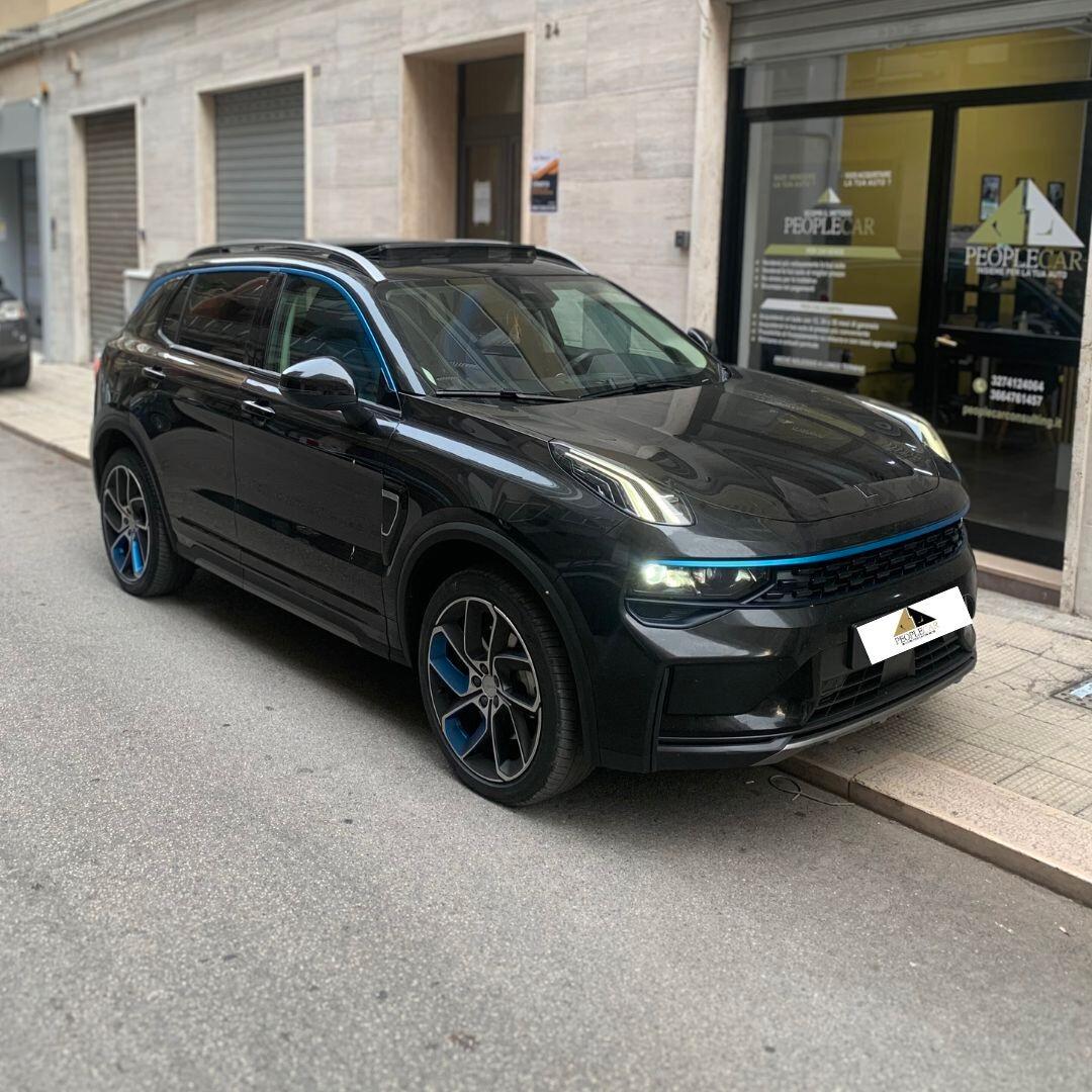 Lynk&co 01 PHEV 2021 **full optional**