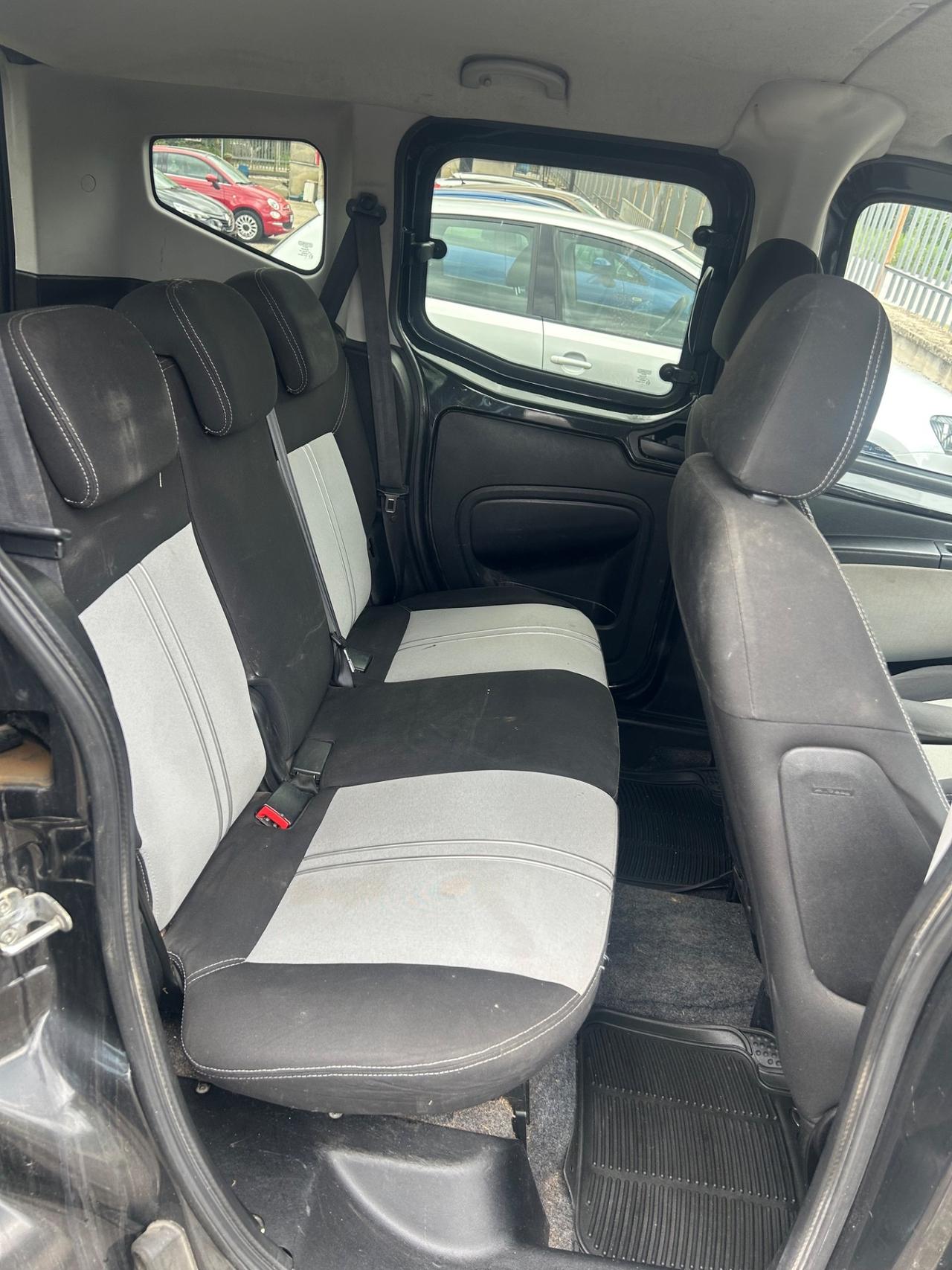 Fiat Qubo 1.3 MJT 95 CV Trekking