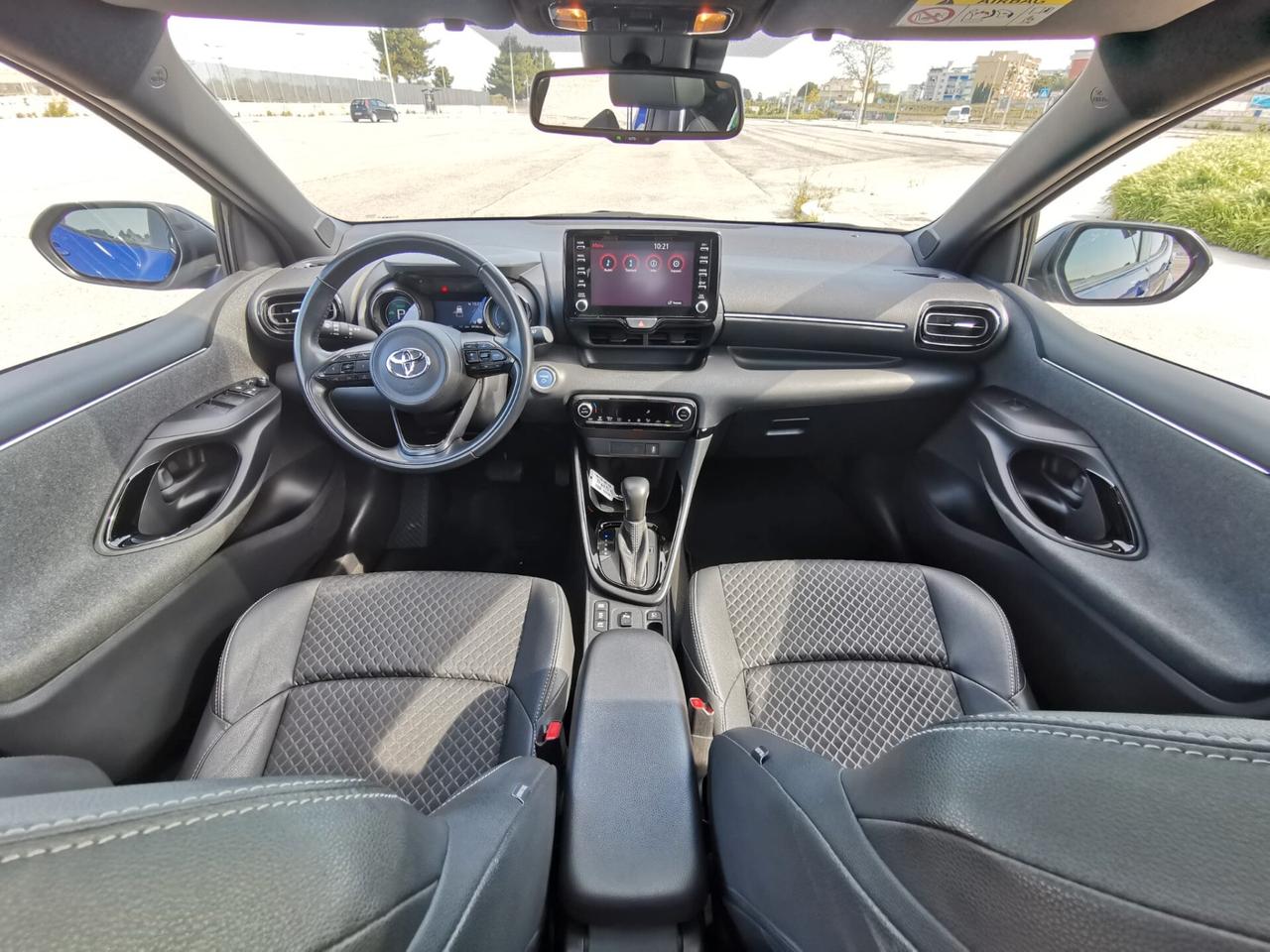 Toyota Yaris 1.5 Hybrid 5 porte Lounge
