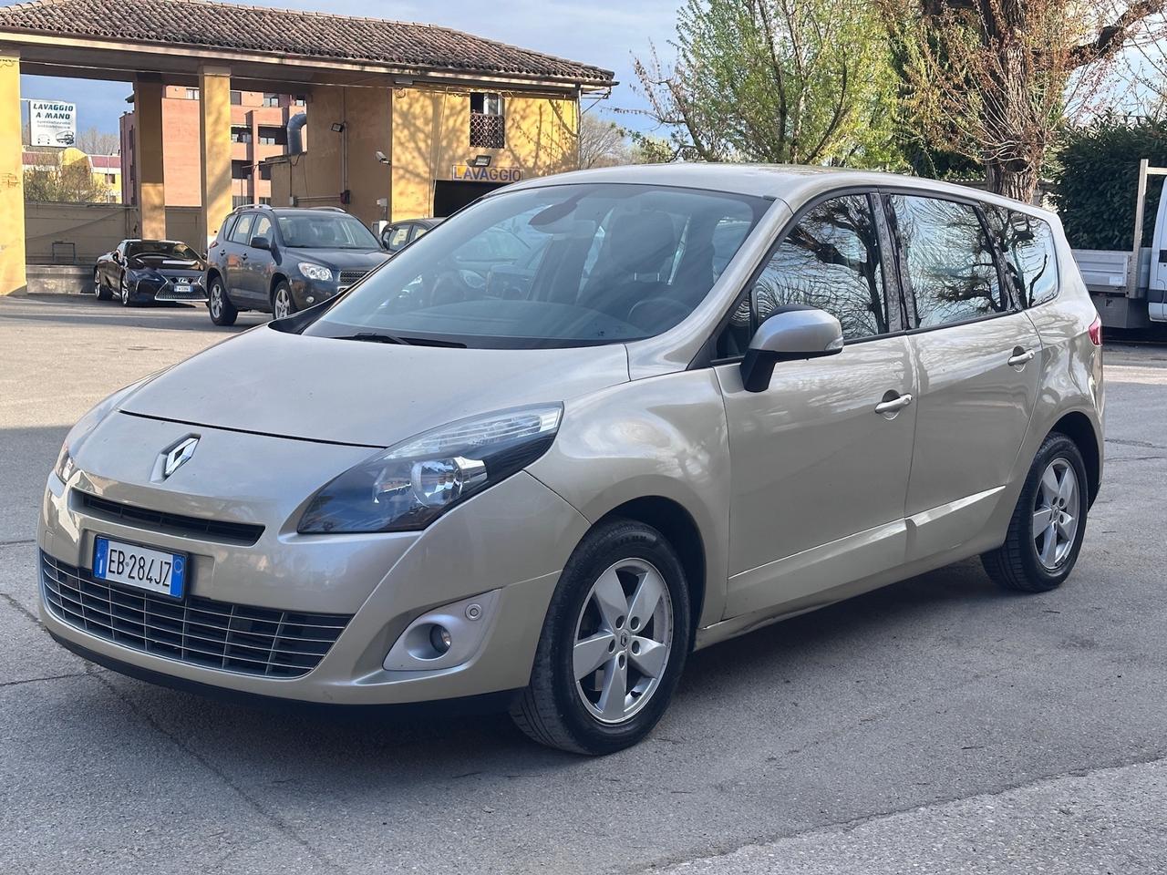 Renault Scénic 1.5 dCi 110CV Dynamique 7 posti
