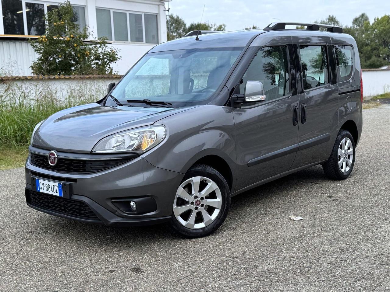 FIAT DOBLO 1.6 MJT XL PEDANA PER DISABILI