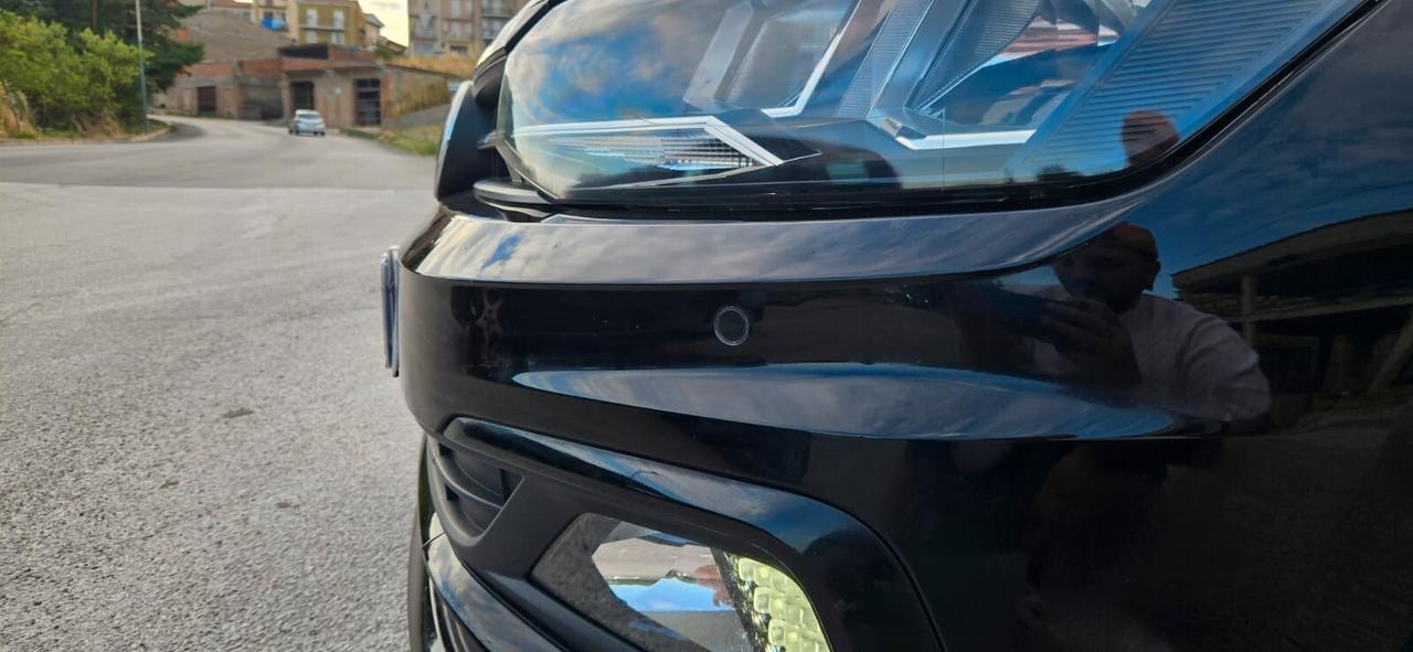 Volkswagen Polo R-Line TDI 95CV.