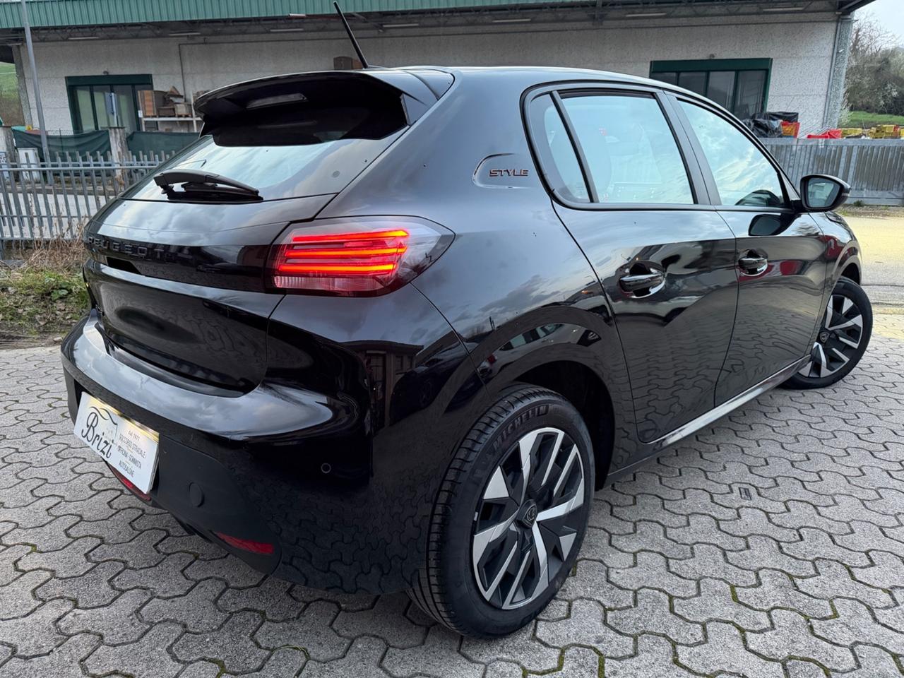 Peugeot 208 PureTech 100 Stop&Start 5 porte Style