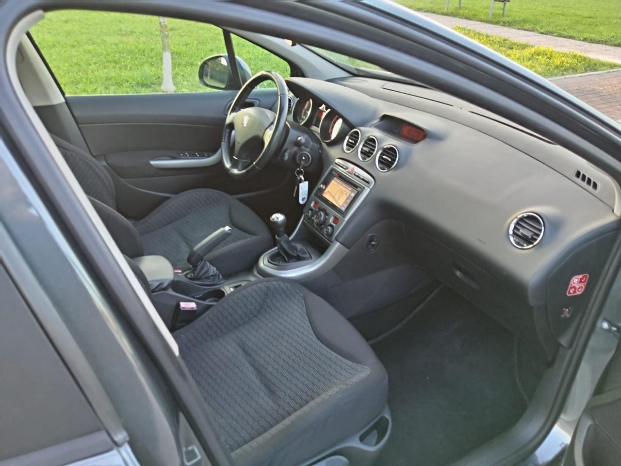 Peugeot 308 1.6 VTi 120CV 5p. Tecno