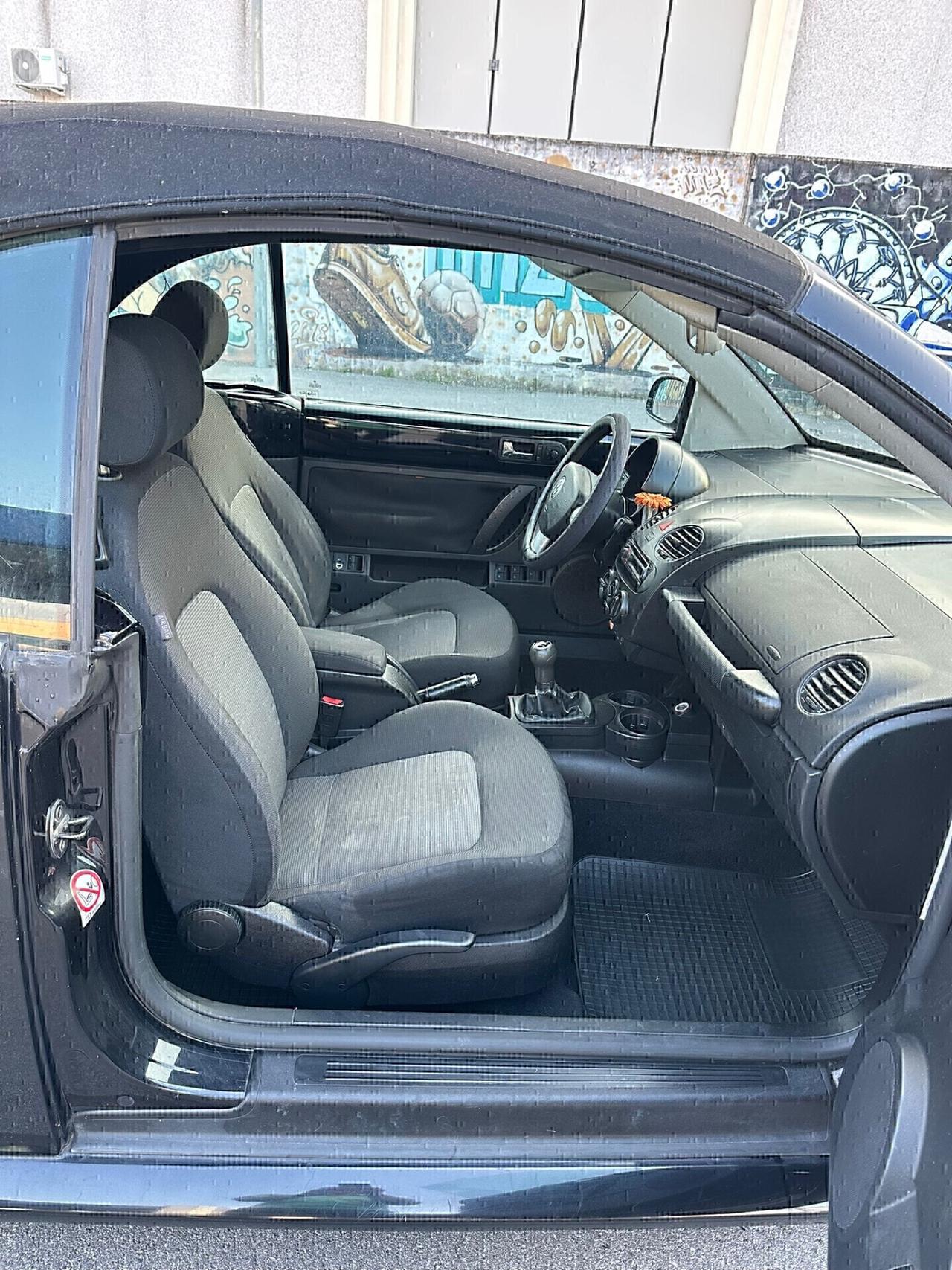 Volkswagen New Beetle 1.9 TDI 105CV Cabrio