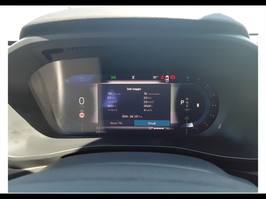 VOLVO XC40 2023 - XC40 2.0 b3 Core auto