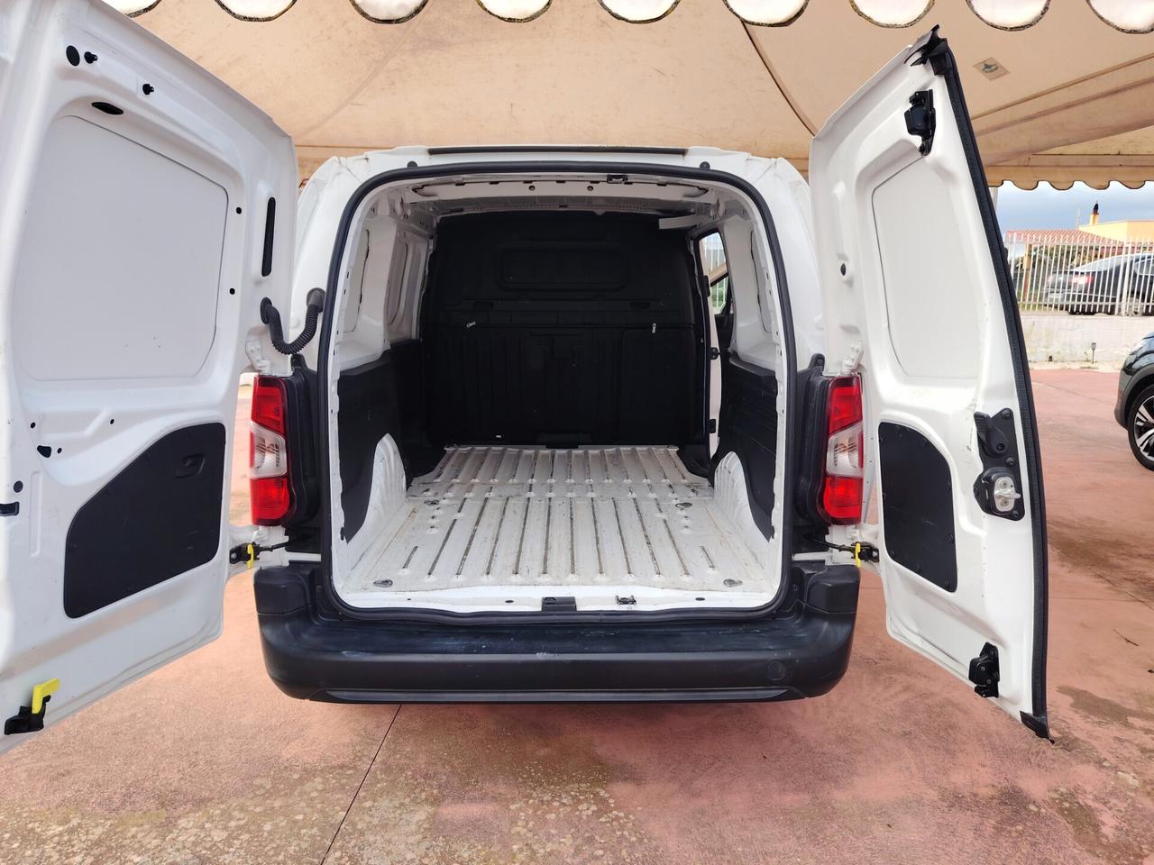 Opel Combo Cargo XL 3posti 1.5 Diesel 2021 iva compresa