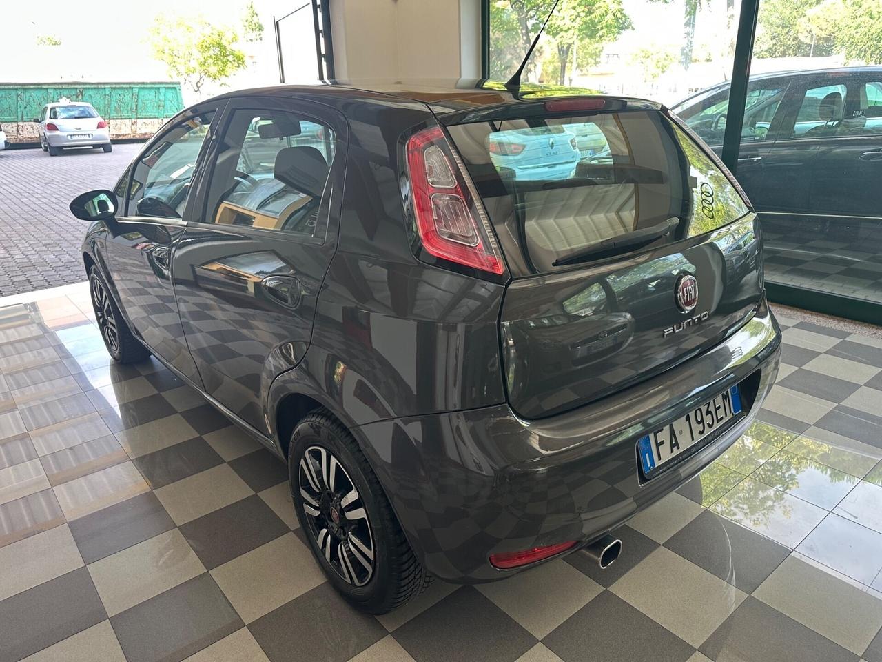 Fiat Punto 1.3 MJT II 75 CV 5 porte Lounge