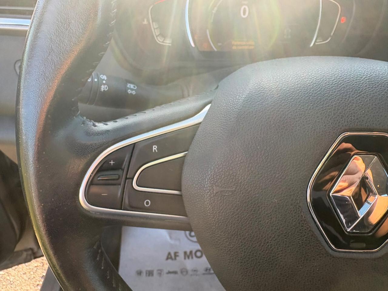 Renault Kadjar dCi 8V 110CV EDC Energy Hypnotic