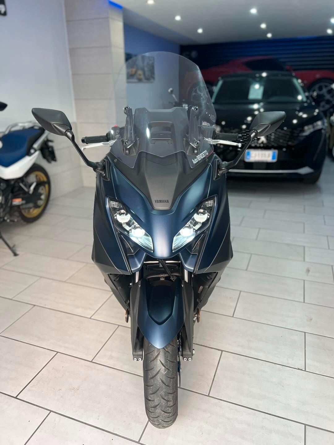 YAMAHA TMAX 560 ABS MY 2022