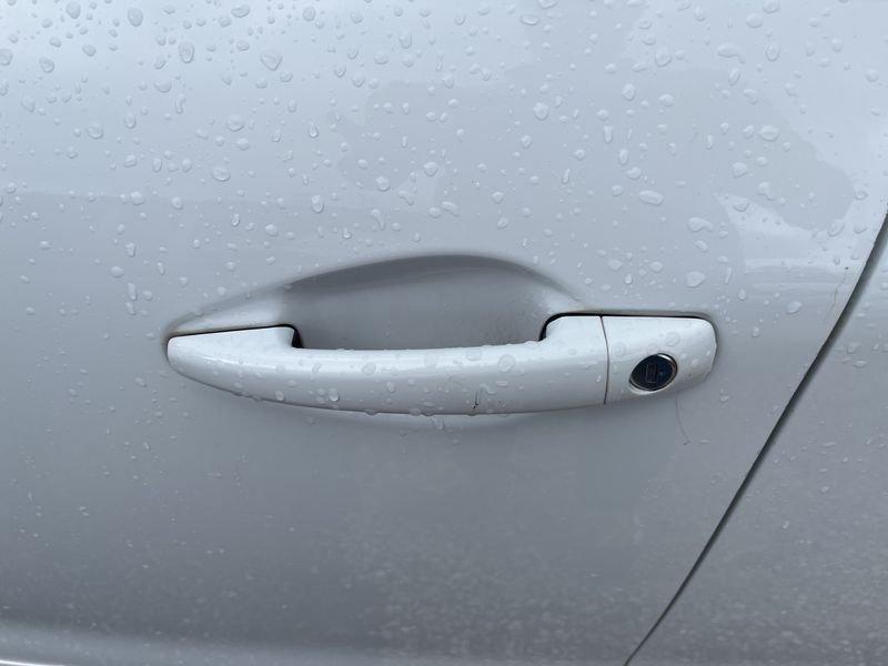 Peugeot 2008 BlueHDi 120 S&S Allure