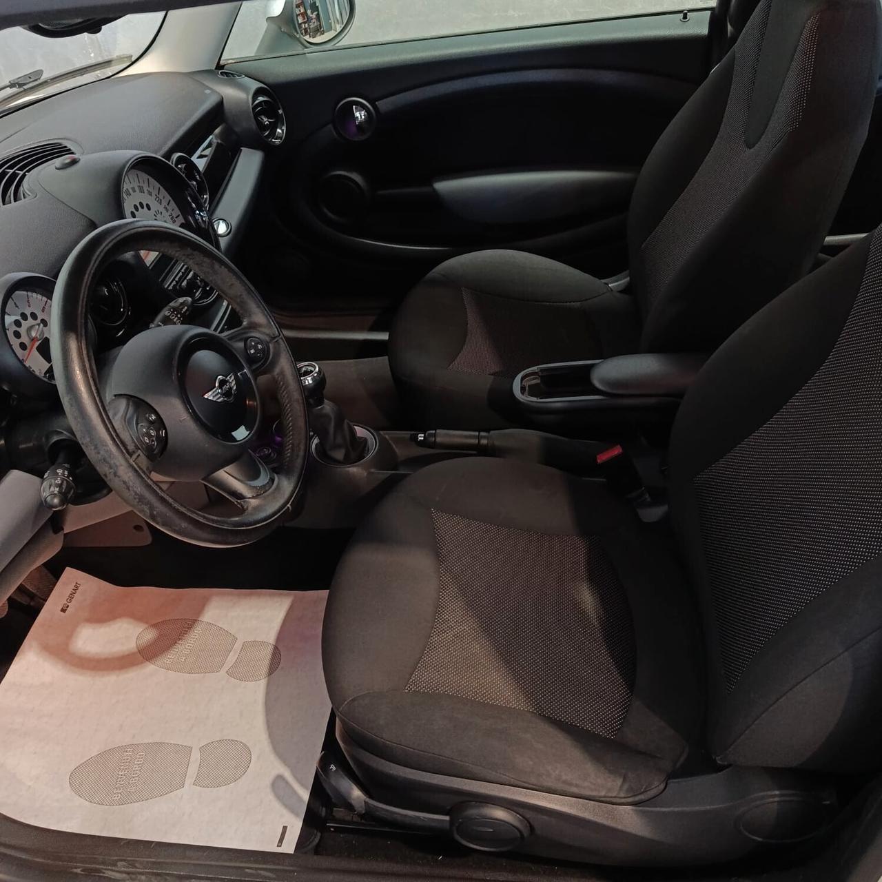Mini Cooper D NEOPATENTATI