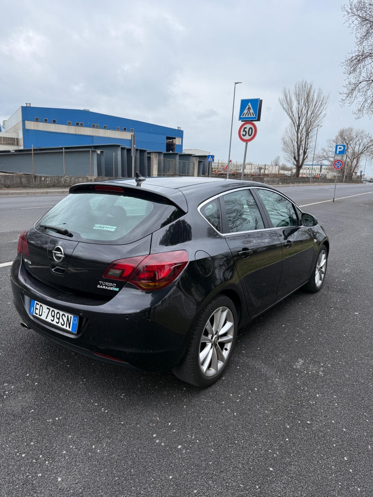 Opel Astra 1.4 Turbo 140CV 5 porte Cosmo