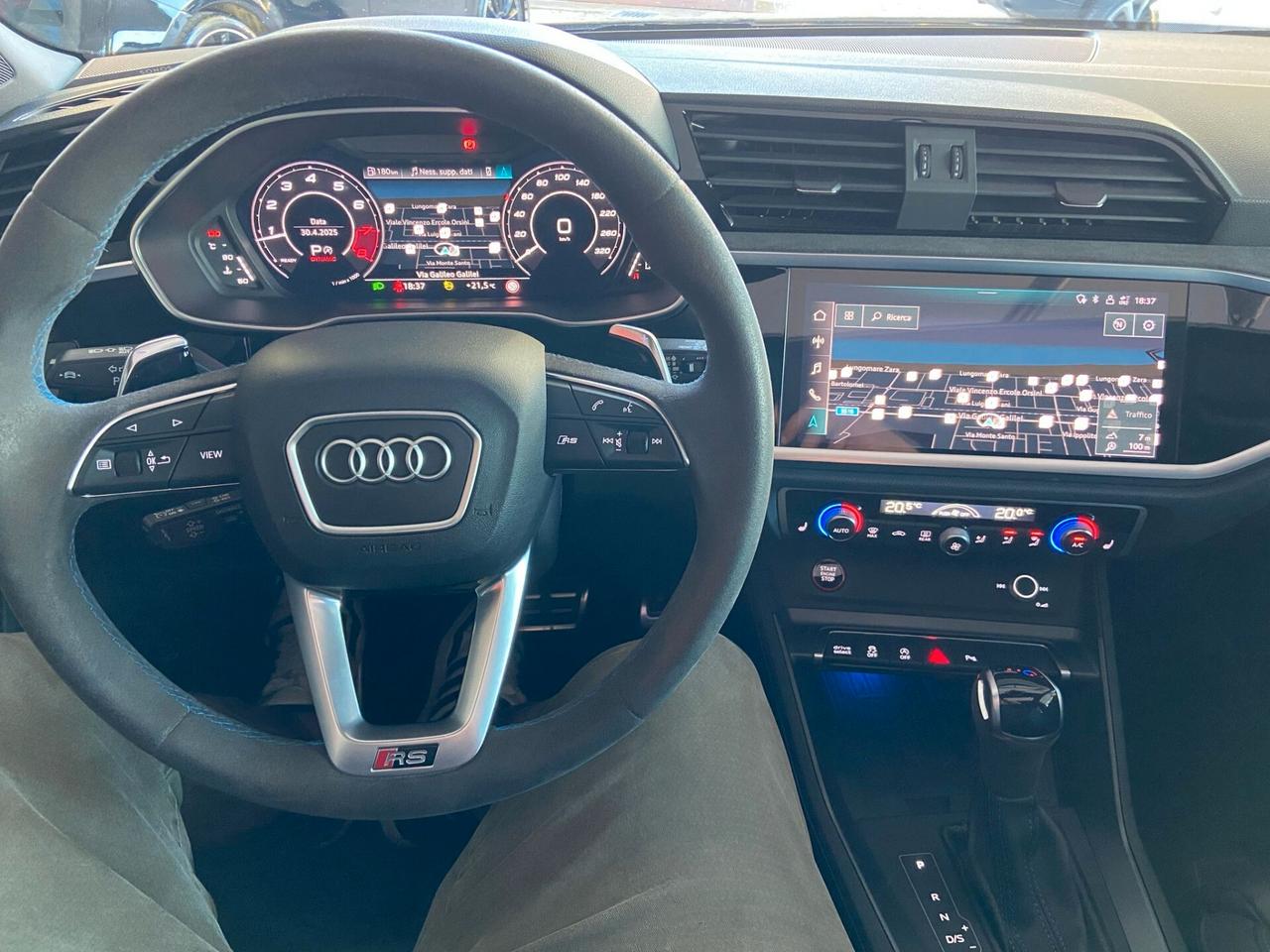 Audi Q3 RS Q3 SPB quattro S tronic
