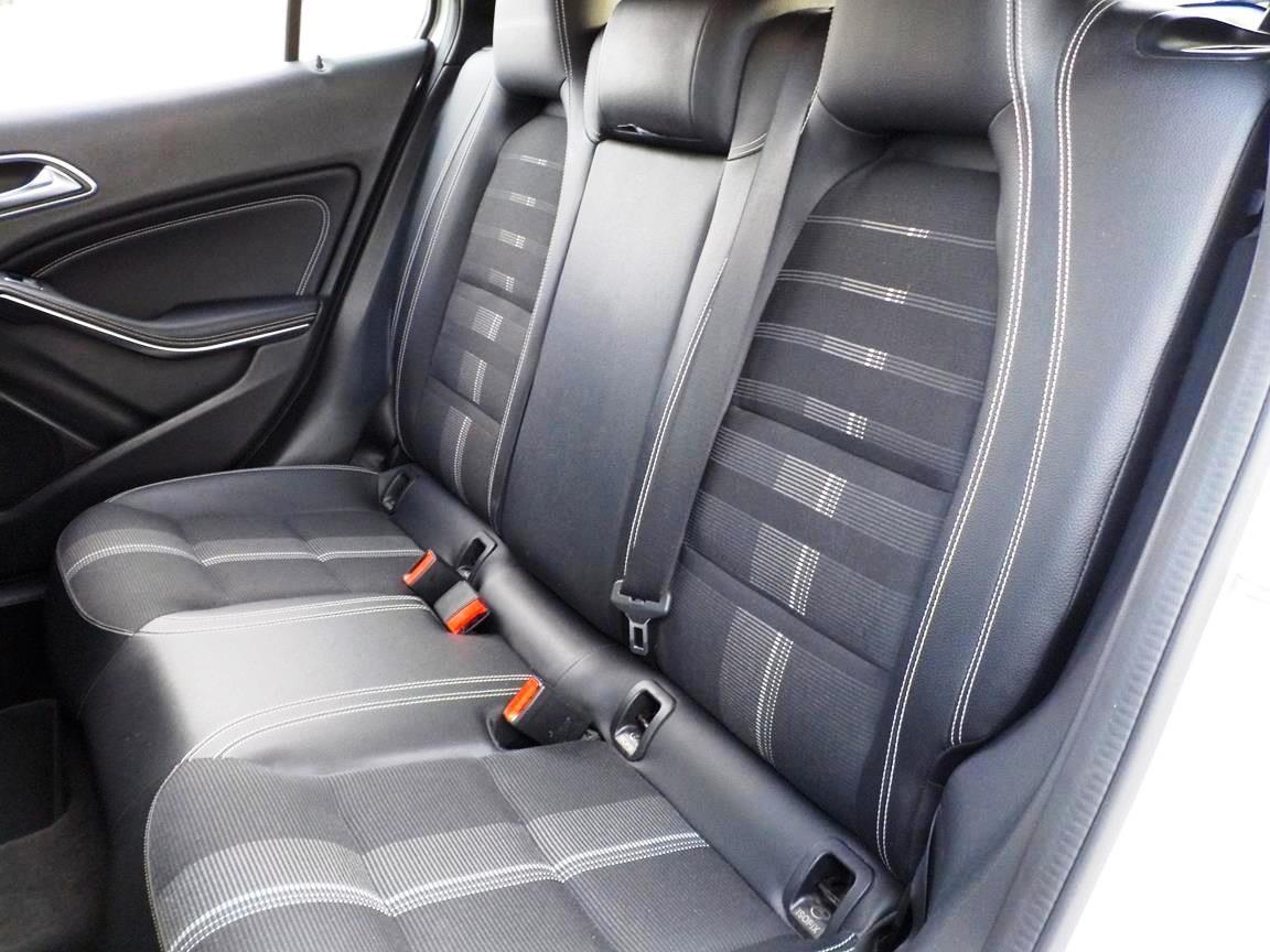Mercedes-benz GLA 200 d Business