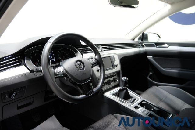 VOLKSWAGEN Passat Variant 2.0 TDI BUSINESS BLUEMOTION TECHNOLOGY