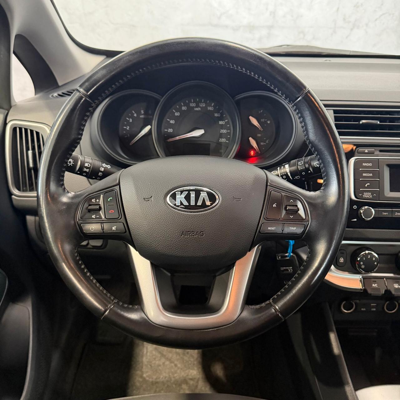 Kia Rio 1.1 CRDi 5p. Cool