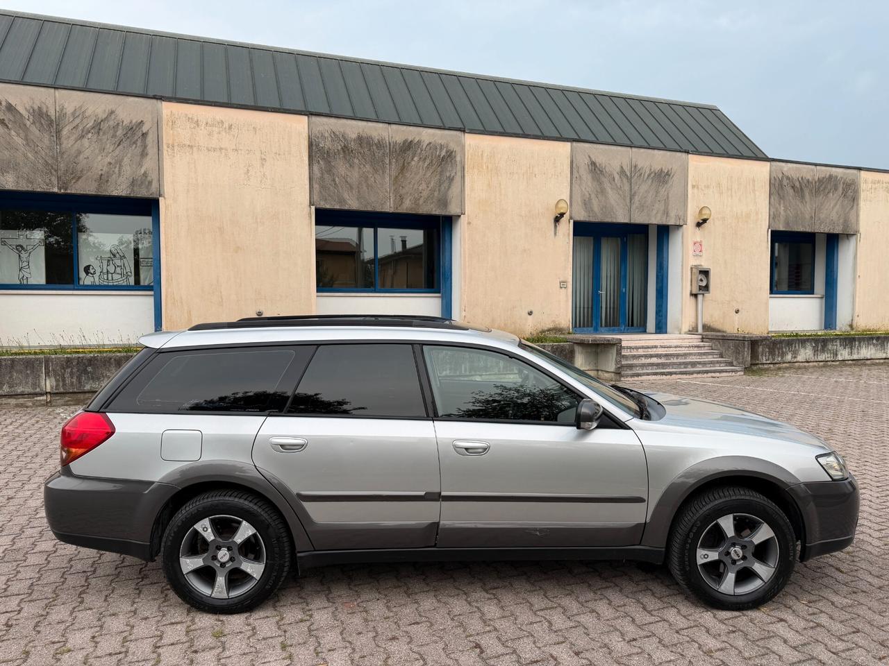 Subaru OUTBACK 2.5i GPL AWD Gancio Traino