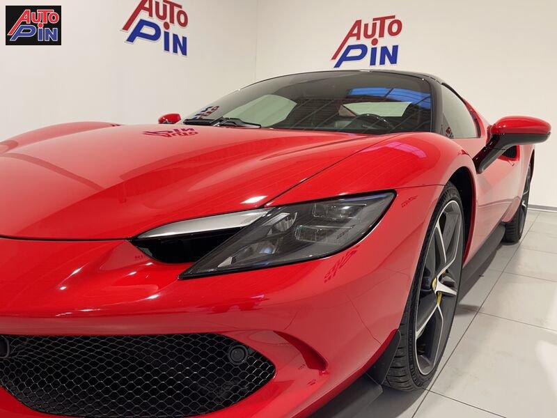 Ferrari 296 GTS 3.0 Hybrid DCT GTS