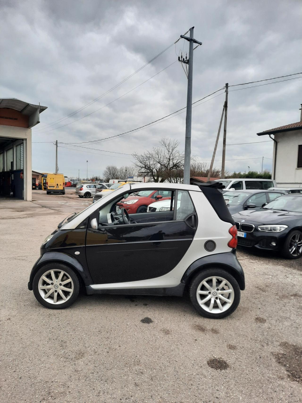 Smart ForTwo 700 cabrio passion (45 kW) OK NEOPATENTATI