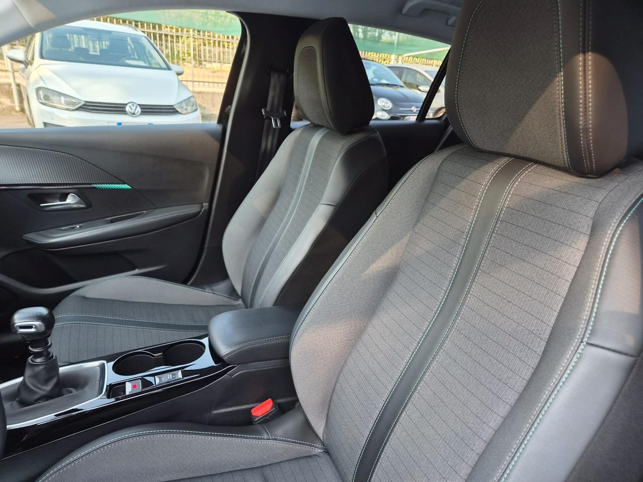 Peugeot 208 PureTech 100 Stop&Start 5 porte Allure