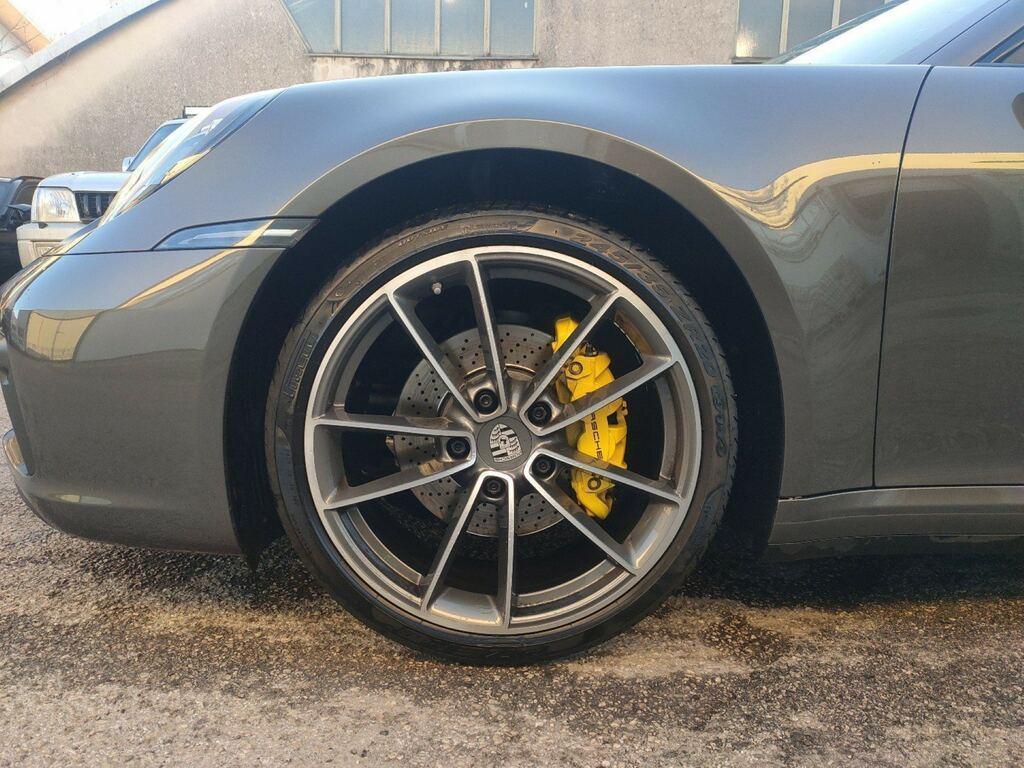 Porsche 911 Coupe 3.0 Carrera PDK