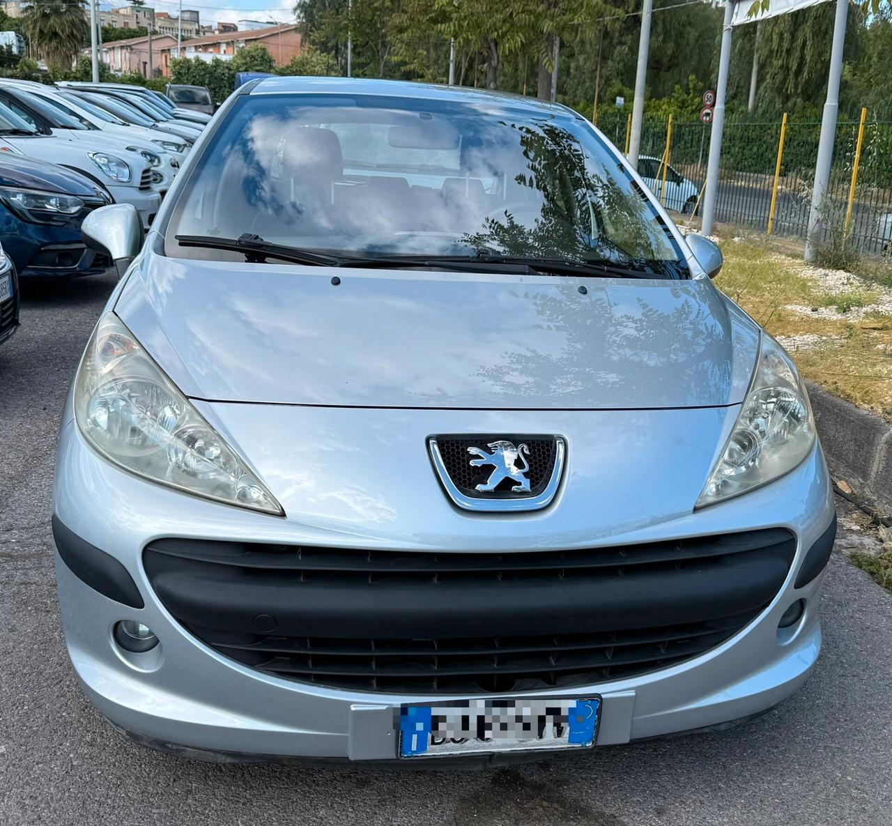 Peugeot 207 1.4 HDi 70CV 3p. ONE Line