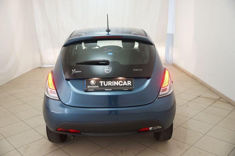 Lancia Ypsilon 1.0 FireFly 5 porte S&S Hybrid Gold