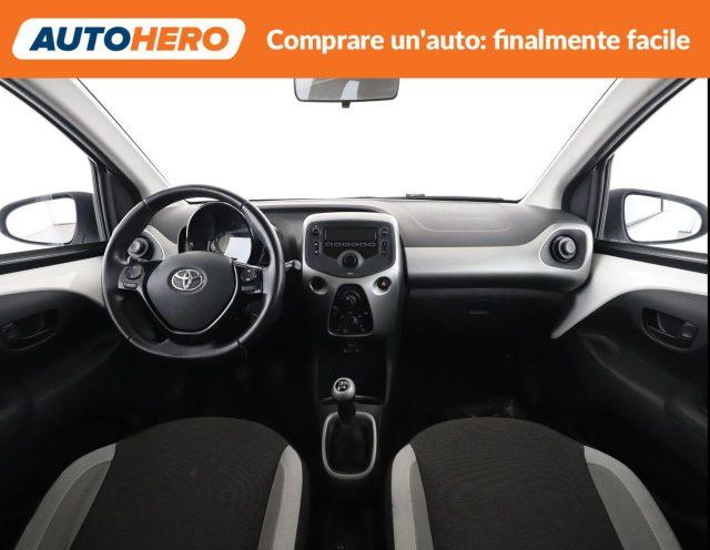 TOYOTA Aygo 1.0 VVT-i 69 CV 5 porte x-cool