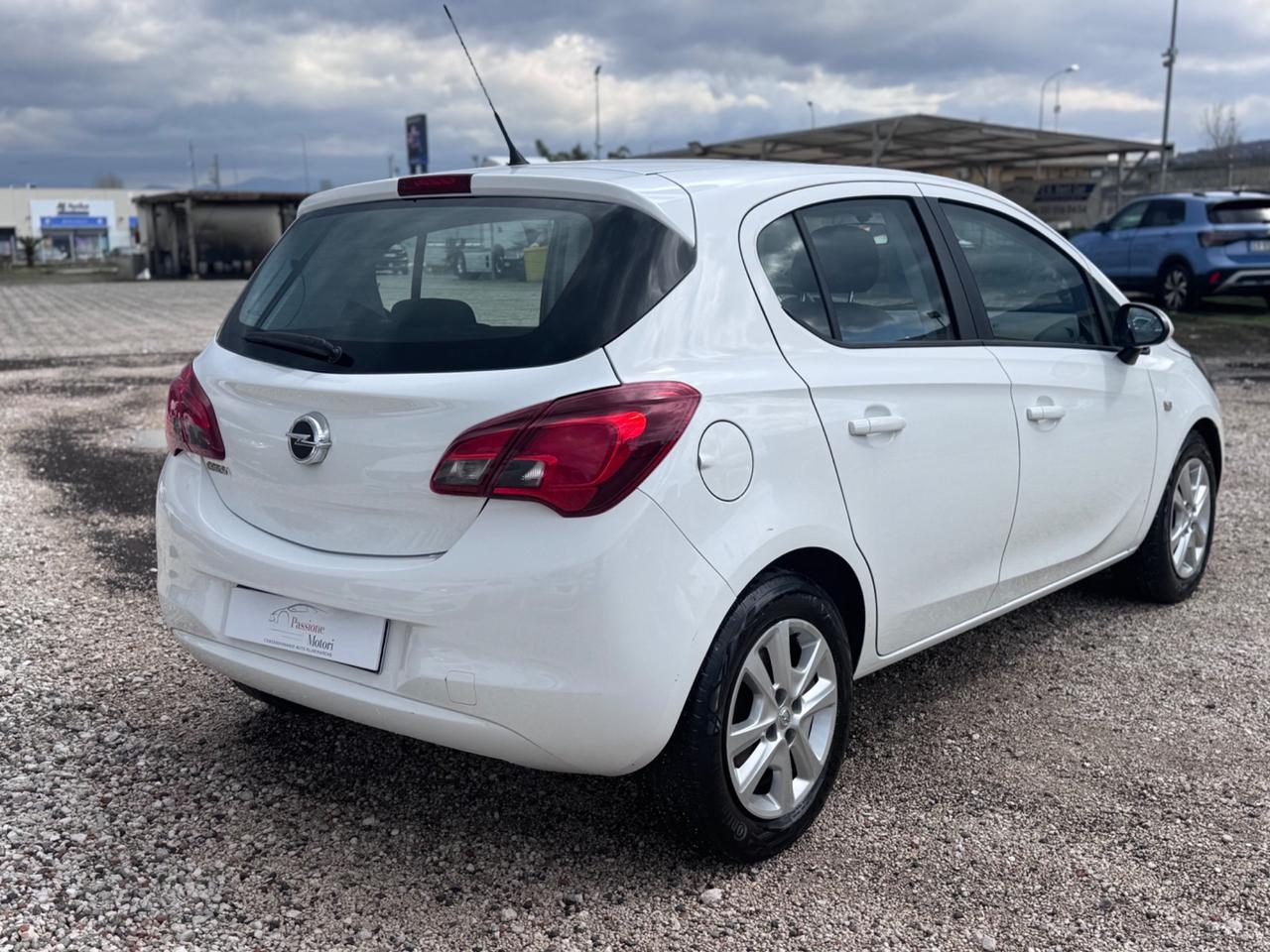 Opel Corsa 1.4 90CV GPL Tech 5 porte n-Joy