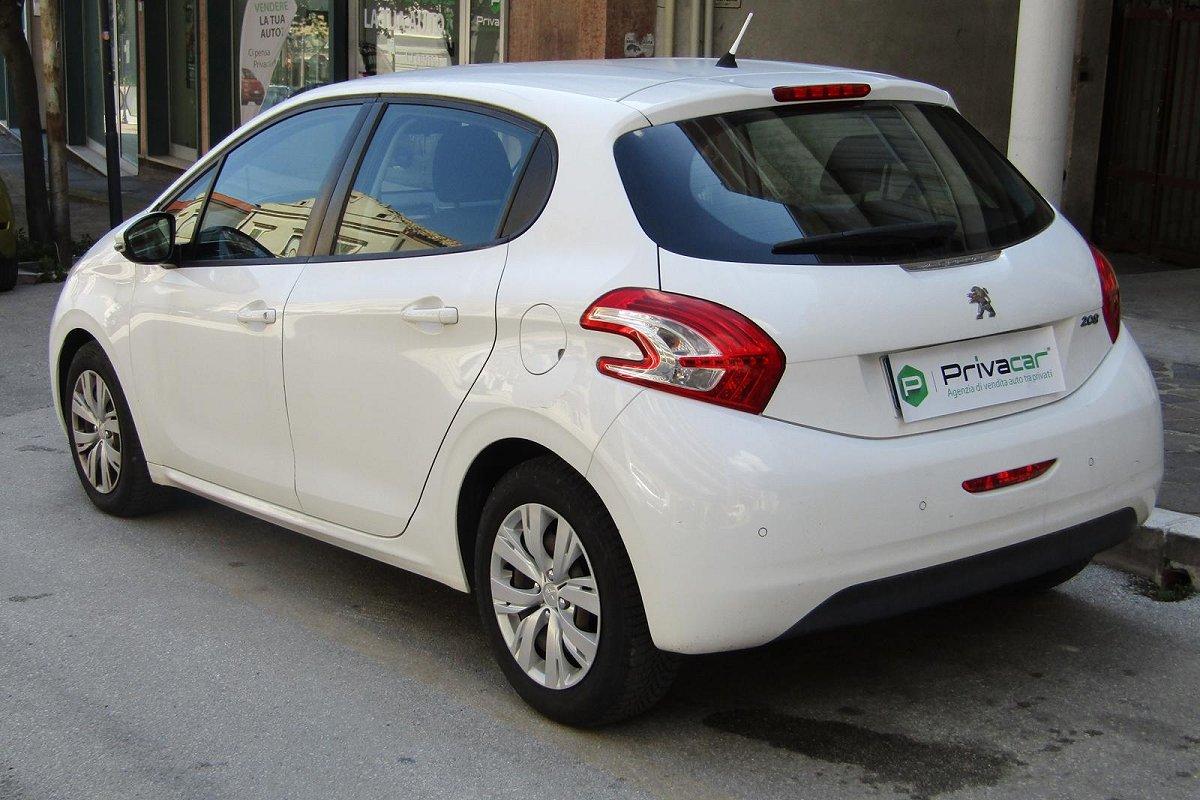 PEUGEOT 208 1° serie 1.4 HDi 68 CV 5 porte Active