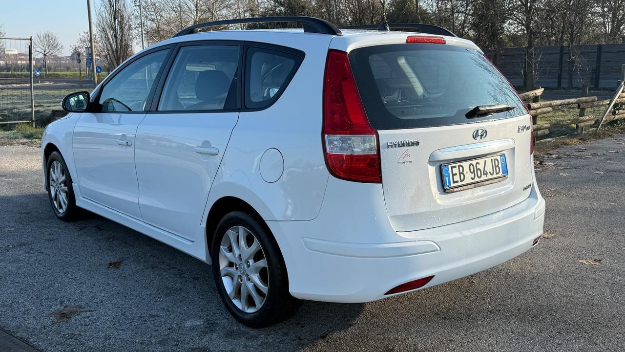 Hyundai i30 CW 1.6 CRDi 90CV 6m Comfort