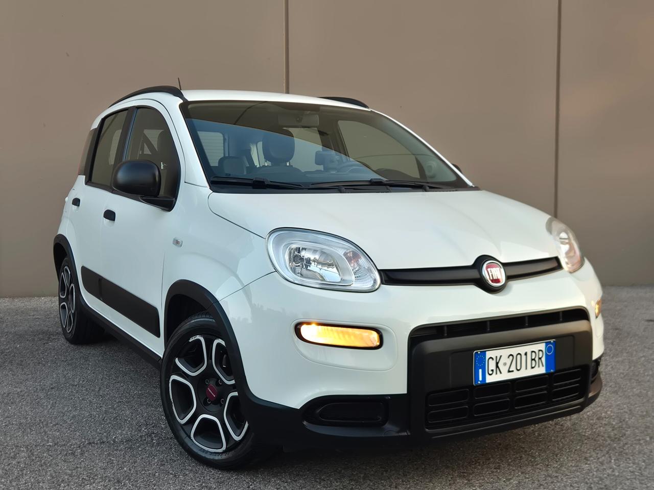 Fiat Panda 1.0 FireFly S&S Hybrid City Cross