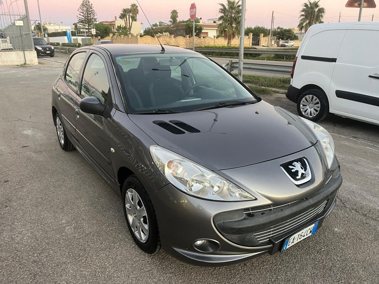 Peugeot 206 Plus 1.1 ECO GPL Unipro 2010