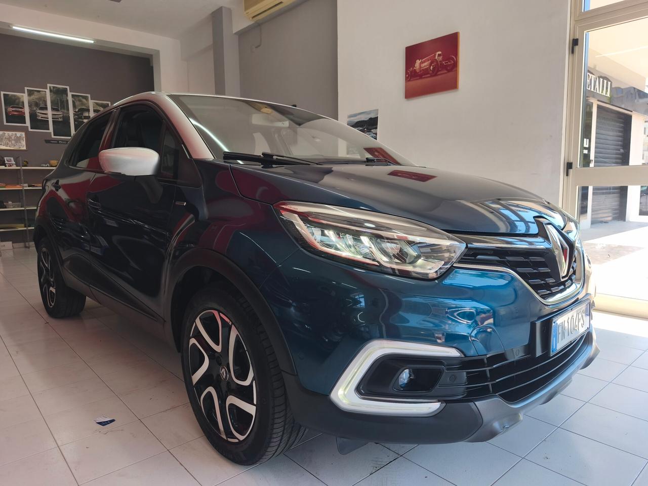 Renault Captur dCi 8V 90 CV EDC Sport Edition