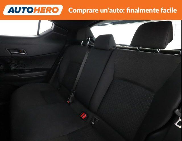 TOYOTA C-HR 1.8 Hybrid E-CVT Business