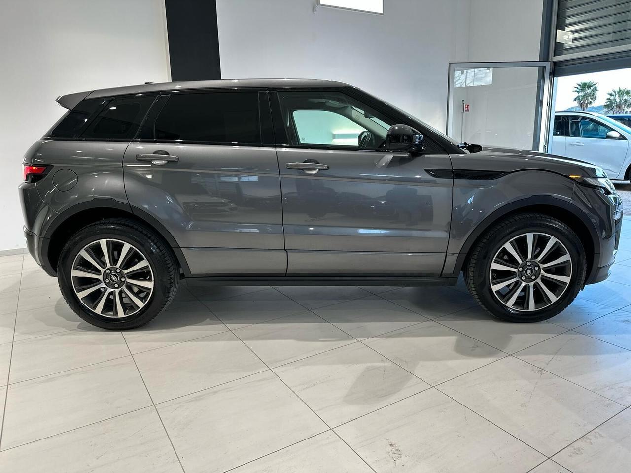 Land Rover Range Evoque 2.0 TD4 180 CV 5p. SE Dynamic